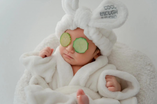 代怀包生男孩机构宝宝脸上红色斑块 代怀包生男孩机构宝宝脸上红色斑块